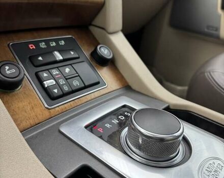 Синій Ленд Ровер Діскавері, об'ємом двигуна 2.99 л та пробігом 190 тис. км за 18399 $, фото 23 на Automoto.ua