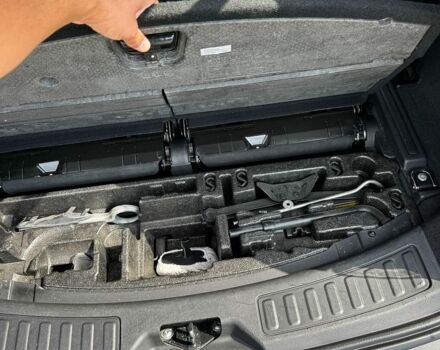 Синий Ленд Ровер Дискавери, объемом двигателя 2 л и пробегом 170 тыс. км за 14400 $, фото 39 на Automoto.ua