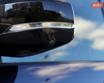 Ленд Ровер Дискавери 2023 в Киеве на Automoto.ua Синий Ленд Ровер Дискавери, объемом двигателя 3 л и пробегом 42 тыс. км за 61500 $, фото 4 на Automoto.ua