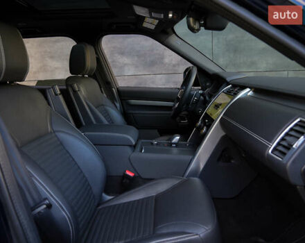 Ленд Ровер Дискавери 2023 в Киеве на Automoto.ua Синий Ленд Ровер Дискавери, объемом двигателя 3 л и пробегом 42 тыс. км за 61500 $, фото 16 на Automoto.ua