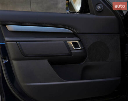 Ленд Ровер Дискавери 2023 в Киеве на Automoto.ua Синий Ленд Ровер Дискавери, объемом двигателя 3 л и пробегом 42 тыс. км за 61500 $, фото 22 на Automoto.ua