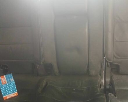 Зелений Ленд Ровер Діскавері, об'ємом двигуна 2.5 л та пробігом 392 тис. км за 3480 $, фото 7 на Automoto.ua