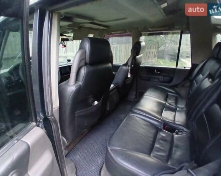 Зеленый Ленд Ровер Дискавери, объемом двигателя 2.5 л и пробегом 300 тыс. км за 8450 $, фото 14 на Automoto.ua