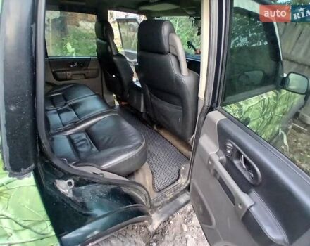 Зеленый Ленд Ровер Дискавери, объемом двигателя 2.5 л и пробегом 300 тыс. км за 8450 $, фото 12 на Automoto.ua