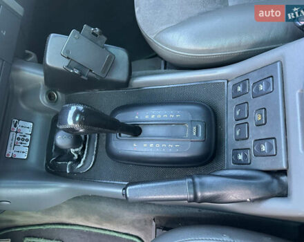 Ленд Ровер Дискавери 2002 в Мукачеве на Automoto.ua Зеленый Ленд Ровер Дискавери, объемом двигателя 2.5 л и пробегом 310 тыс. км за 12800 $, фото 21 на Automoto.ua