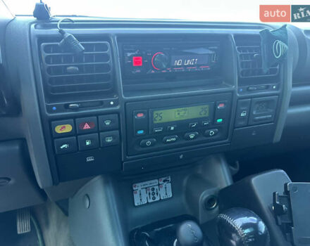 Ленд Ровер Дискавери 2002 в Мукачеве на Automoto.ua Зеленый Ленд Ровер Дискавери, объемом двигателя 2.5 л и пробегом 310 тыс. км за 12800 $, фото 20 на Automoto.ua