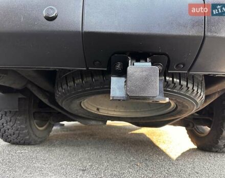 Зелений Ленд Ровер Діскавері, об'ємом двигуна 2.7 л та пробігом 192 тис. км за 14500 $, фото 25 на Automoto.ua