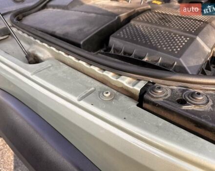 Зелений Ленд Ровер Діскавері, об'ємом двигуна 2.7 л та пробігом 192 тис. км за 14500 $, фото 32 на Automoto.ua