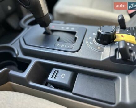 Зелений Ленд Ровер Діскавері, об'ємом двигуна 2.7 л та пробігом 192 тис. км за 14500 $, фото 49 на Automoto.ua