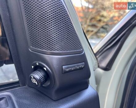 Зелений Ленд Ровер Діскавері, об'ємом двигуна 2.7 л та пробігом 192 тис. км за 14500 $, фото 55 на Automoto.ua