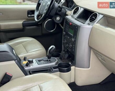 Зелений Ленд Ровер Діскавері, об'ємом двигуна 2.7 л та пробігом 410 тис. км за 11500 $, фото 19 на Automoto.ua