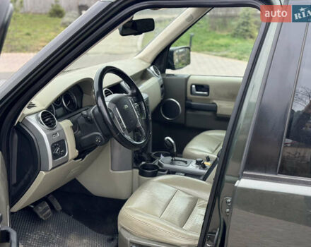 Зелений Ленд Ровер Діскавері, об'ємом двигуна 2.7 л та пробігом 410 тис. км за 11500 $, фото 13 на Automoto.ua