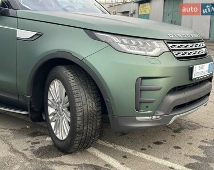 Зелений Ленд Ровер Діскавері, об'ємом двигуна 3 л та пробігом 72 тис. км за 38490 $, фото 13 на Automoto.ua
