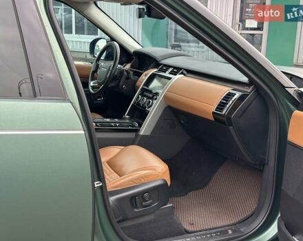 Зелений Ленд Ровер Діскавері, об'ємом двигуна 3 л та пробігом 72 тис. км за 38490 $, фото 33 на Automoto.ua