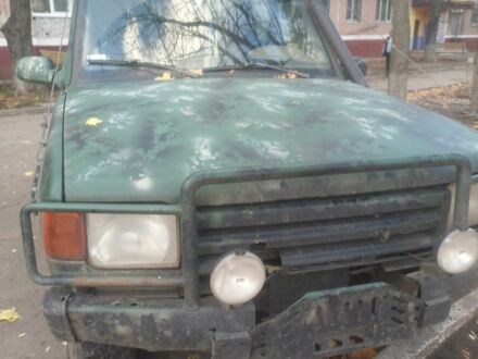 Зеленый Ленд Ровер Дискавери, объемом двигателя 2.5 л и пробегом 300 тыс. км за 1790 $, фото 1 на Automoto.ua