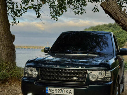 Зелений Ленд Ровер Діскавері, об'ємом двигуна 3 л та пробігом 440 тис. км за 11000 $, фото 1 на Automoto.ua