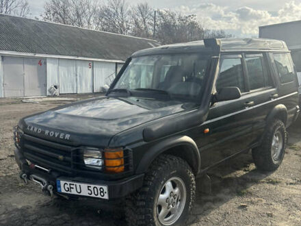 Зелений Ленд Ровер Діскавері, об'ємом двигуна 3.96 л та пробігом 200 тис. км за 5500 $, фото 1 на Automoto.ua