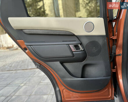 Оранжевый Ленд Ровер Дискавери, объемом двигателя 3 л и пробегом 120 тыс. км за 39500 $, фото 42 на Automoto.ua