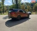 Помаранчевий Ленд Ровер Діскавері, об'ємом двигуна 2 л та пробігом 61 тис. км за 31900 $, фото 6 на Automoto.ua