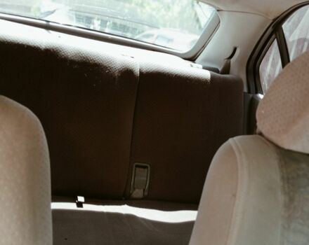 Белый Ленд Ровер Другая, объемом двигателя 1.6 л и пробегом 1000 тыс. км за 992 $, фото 6 на Automoto.ua