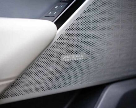 Белый Ленд Ровер Другая, объемом двигателя 2 л и пробегом 53 тыс. км за 23000 $, фото 11 на Automoto.ua