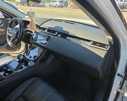 Белый Ленд Ровер Другая, объемом двигателя 0 л и пробегом 11 тыс. км за 38000 $, фото 6 на Automoto.ua