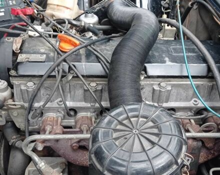 Черный Ленд Ровер Другая, объемом двигателя 2.6 л и пробегом 115 тыс. км за 6000 $, фото 2 на Automoto.ua