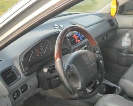 Серый Ленд Ровер Другая, объемом двигателя 2 л и пробегом 200 тыс. км за 750 $, фото 4 на Automoto.ua