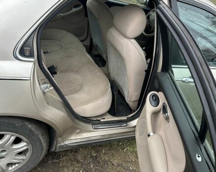 Серый Ленд Ровер Другая, объемом двигателя 2 л и пробегом 221 тыс. км за 1194 $, фото 9 на Automoto.ua