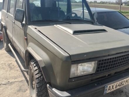 Ленд Ровер Другая 2000 в Днепре (Днепропетровске) на Automoto.ua Зеленый Ленд Ровер Другая, объемом двигателя 0 л и пробегом 200 тыс. км за 1800 $, фото 1 на Automoto.ua