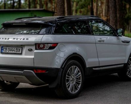 Белый Ленд Ровер Эвок, объемом двигателя 2.2 л и пробегом 300 тыс. км за 16500 $, фото 1 на Automoto.ua