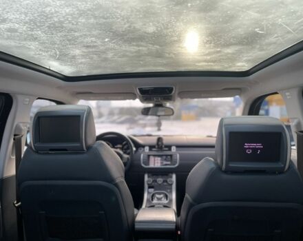 Белый Ленд Ровер Эвок, объемом двигателя 2.2 л и пробегом 209 тыс. км за 19500 $, фото 4 на Automoto.ua