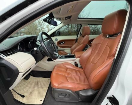 Белый Ленд Ровер Эвок, объемом двигателя 2 л и пробегом 125 тыс. км за 14800 $, фото 12 на Automoto.ua