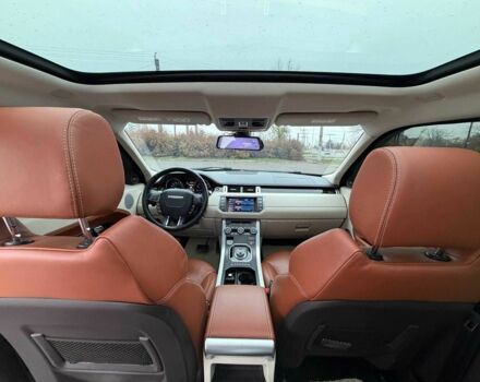 Белый Ленд Ровер Эвок, объемом двигателя 2 л и пробегом 125 тыс. км за 14800 $, фото 17 на Automoto.ua