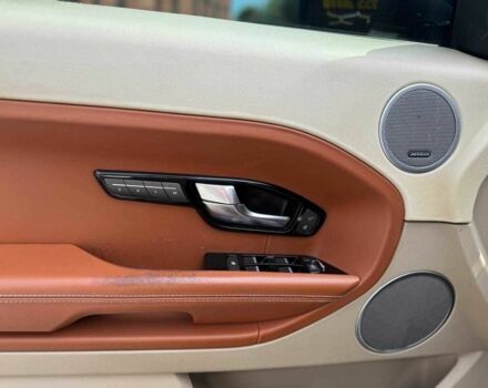 Белый Ленд Ровер Эвок, объемом двигателя 2 л и пробегом 267 тыс. км за 12700 $, фото 11 на Automoto.ua