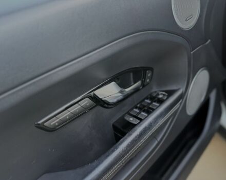 Ленд Ровер Эвок 2012 в Виннице на Automoto.ua Белый Ленд Ровер Эвок, объемом двигателя 2 л и пробегом 160 тыс. км за 16800 $, фото 14 на Automoto.ua