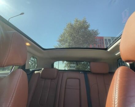 Білий Ленд Ровер Евок, об'ємом двигуна 2 л та пробігом 257 тис. км за 13000 $, фото 3 на Automoto.ua