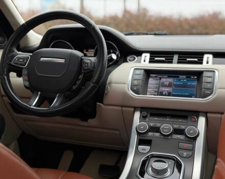 Белый Ленд Ровер Эвок, объемом двигателя 2 л и пробегом 125 тыс. км за 14800 $, фото 19 на Automoto.ua