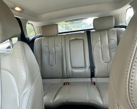 Белый Ленд Ровер Эвок, объемом двигателя 2.2 л и пробегом 168 тыс. км за 19000 $, фото 3 на Automoto.ua