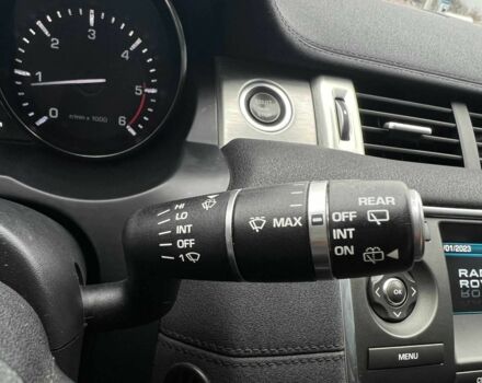 Білий Ленд Ровер Евок, об'ємом двигуна 2.2 л та пробігом 255 тис. км за 15500 $, фото 11 на Automoto.ua