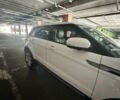 Білий Ленд Ровер Евок, об'ємом двигуна 2.2 л та пробігом 173 тис. км за 18500 $, фото 17 на Automoto.ua