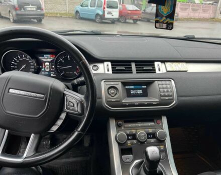 Білий Ленд Ровер Евок, об'ємом двигуна 2.2 л та пробігом 255 тис. км за 15500 $, фото 8 на Automoto.ua