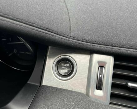 Білий Ленд Ровер Евок, об'ємом двигуна 2.2 л та пробігом 255 тис. км за 15500 $, фото 12 на Automoto.ua