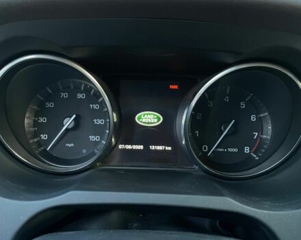 Белый Ленд Ровер Эвок, объемом двигателя 2 л и пробегом 131 тыс. км за 17400 $, фото 6 на Automoto.ua