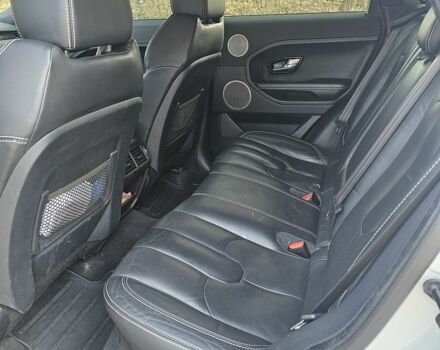 Белый Ленд Ровер Эвок, объемом двигателя 2 л и пробегом 193 тыс. км за 14300 $, фото 6 на Automoto.ua