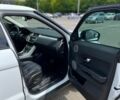 Ленд Ровер Эвок 2014 в Одессе на Automoto.ua Белый Ленд Ровер Эвок, объемом двигателя 2 л и пробегом 170 тыс. км за 18000 $, фото 7 на Automoto.ua