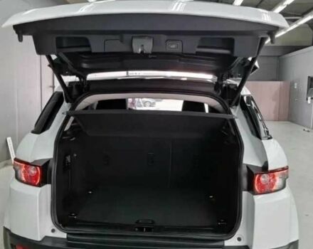 Ленд Ровер Эвок 2015 в Киеве на Automoto.ua Белый Ленд Ровер Эвок, объемом двигателя 2.2 л и пробегом 108 тыс. км за 16500 $, фото 16 на Automoto.ua