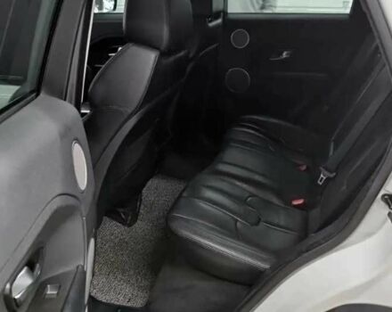 Ленд Ровер Эвок 2015 в Киеве на Automoto.ua Белый Ленд Ровер Эвок, объемом двигателя 2.2 л и пробегом 108 тыс. км за 16500 $, фото 6 на Automoto.ua