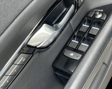 Белый Ленд Ровер Эвок, объемом двигателя 2 л и пробегом 180 тыс. км за 19800 $, фото 7 на Automoto.ua