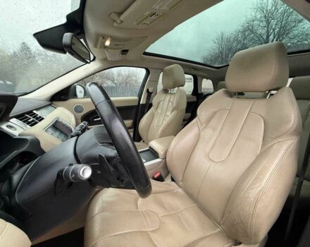 Белый Ленд Ровер Эвок, объемом двигателя 2 л и пробегом 180 тыс. км за 11600 $, фото 7 на Automoto.ua